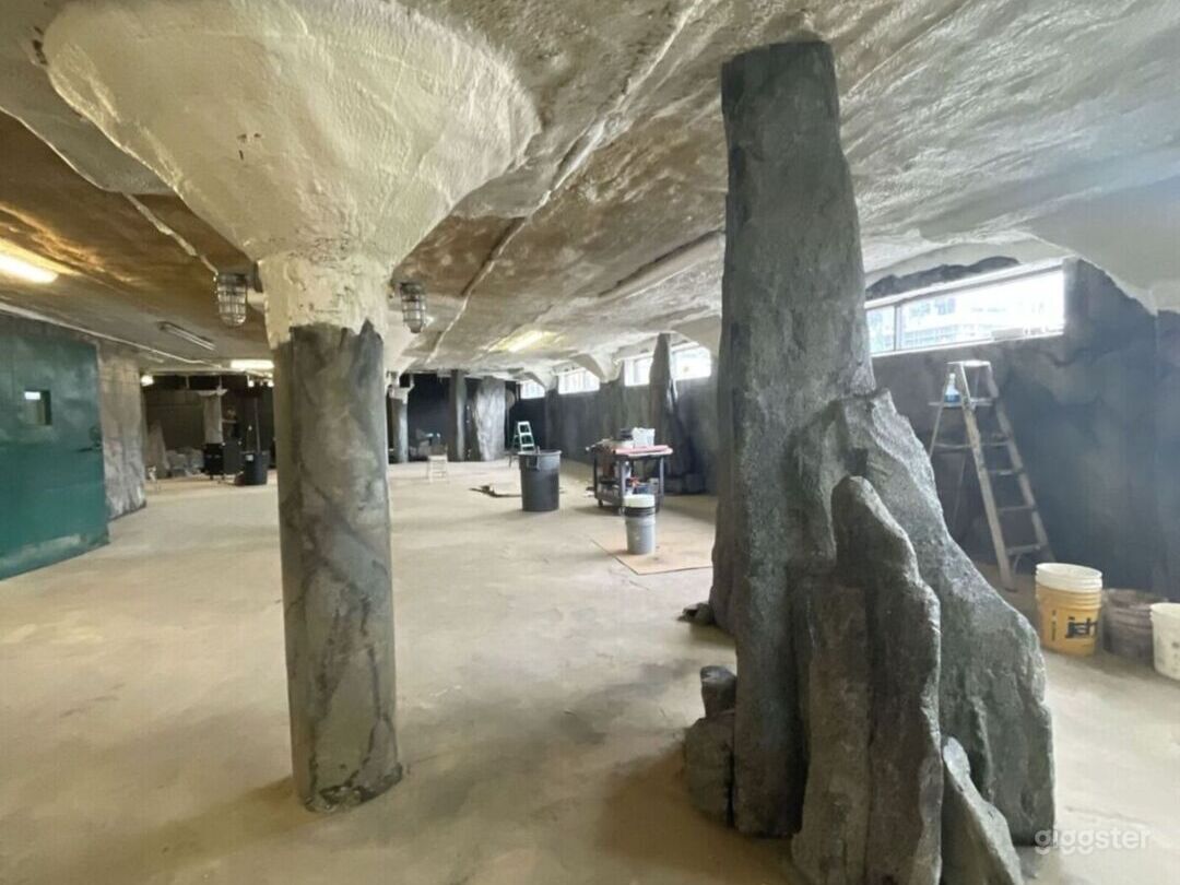 Inside This Old Warehouse in Manchester, Richmond, from its Giggster listing